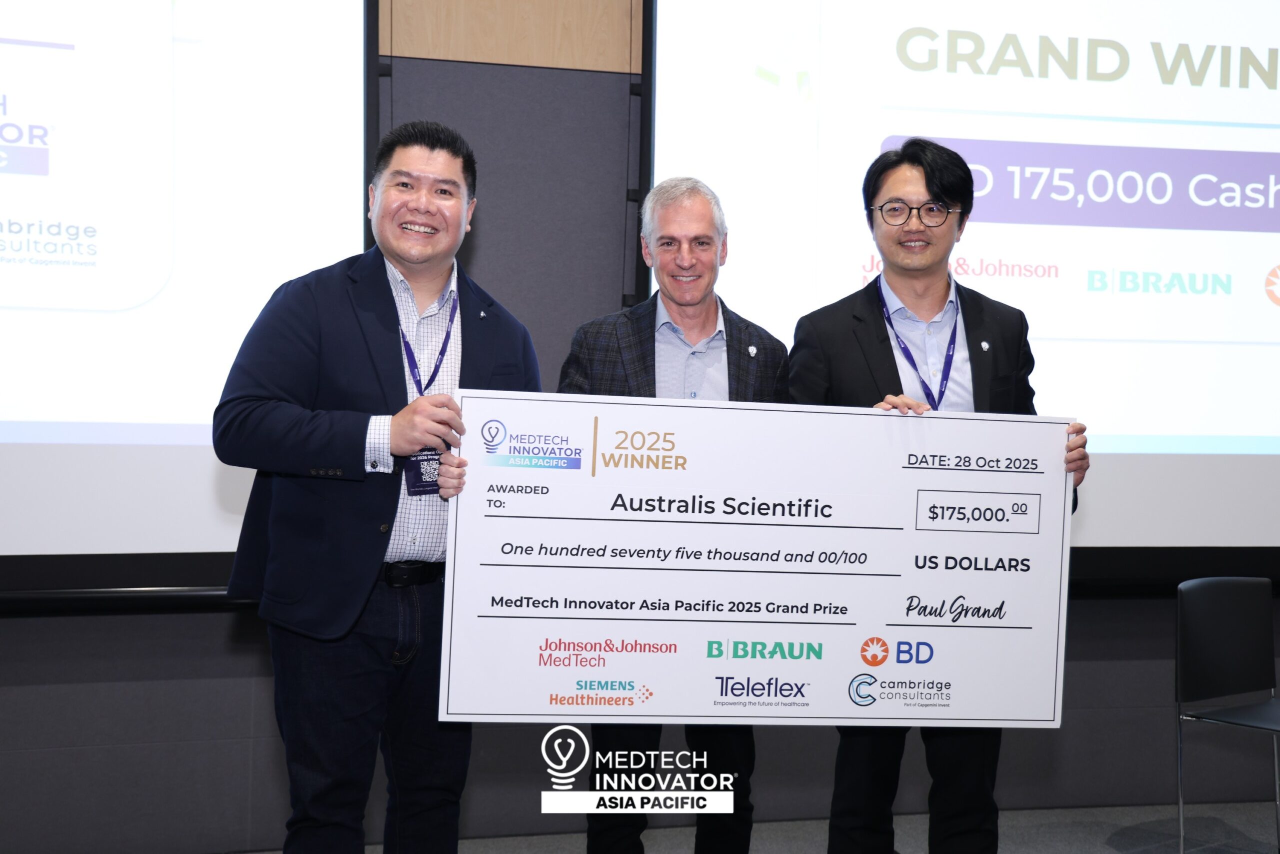 Australis Scientific receiving Grand Winner Prize